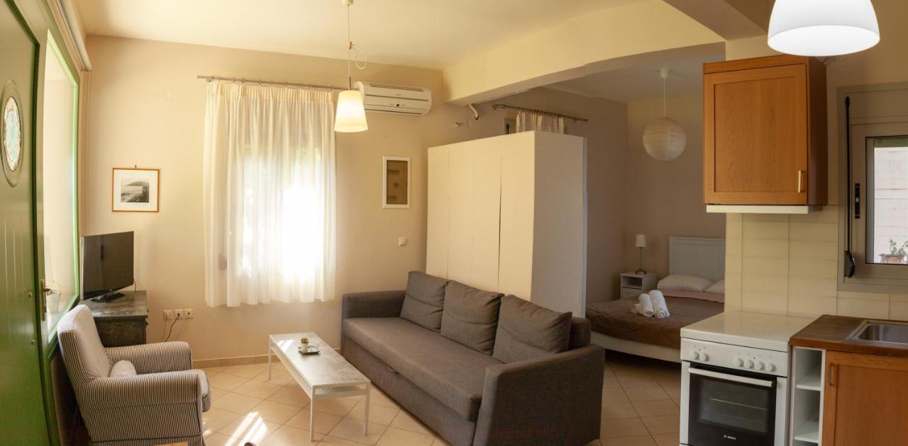 Brunello Seaside Apartments Lefkada City ภายนอก รูปภาพ