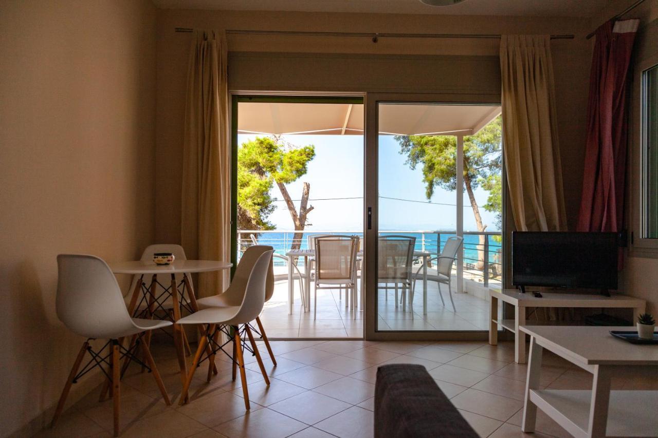 Brunello Seaside Apartments Lefkada City ภายนอก รูปภาพ