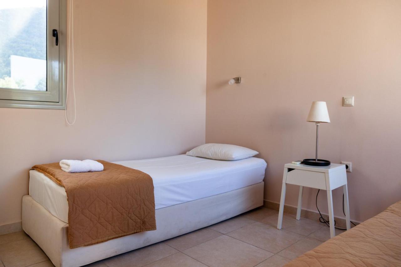 Brunello Seaside Apartments Lefkada City ภายนอก รูปภาพ