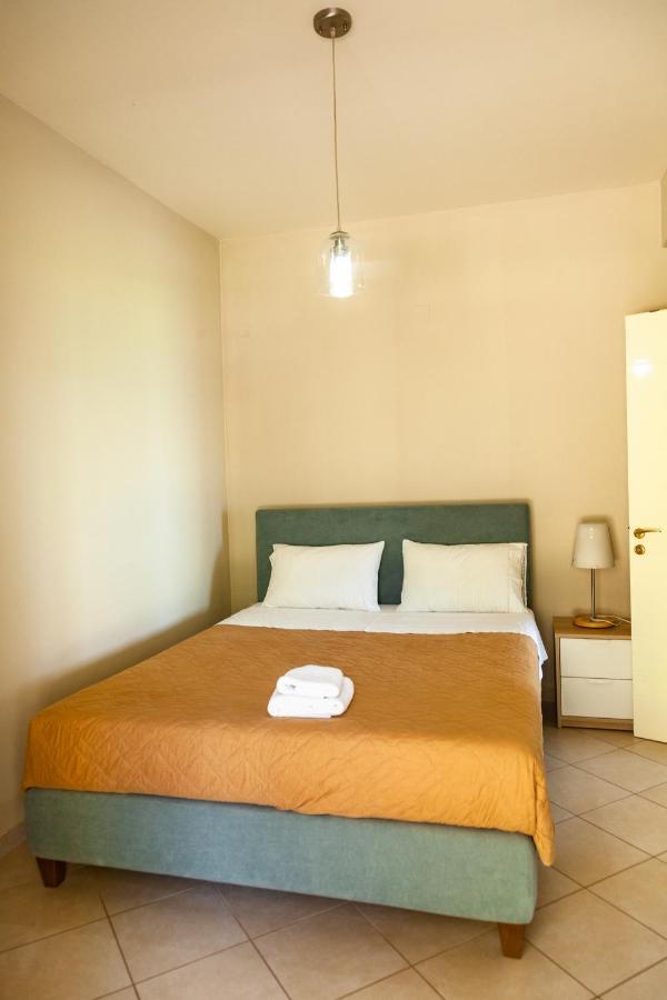 Brunello Seaside Apartments Lefkada City ภายนอก รูปภาพ