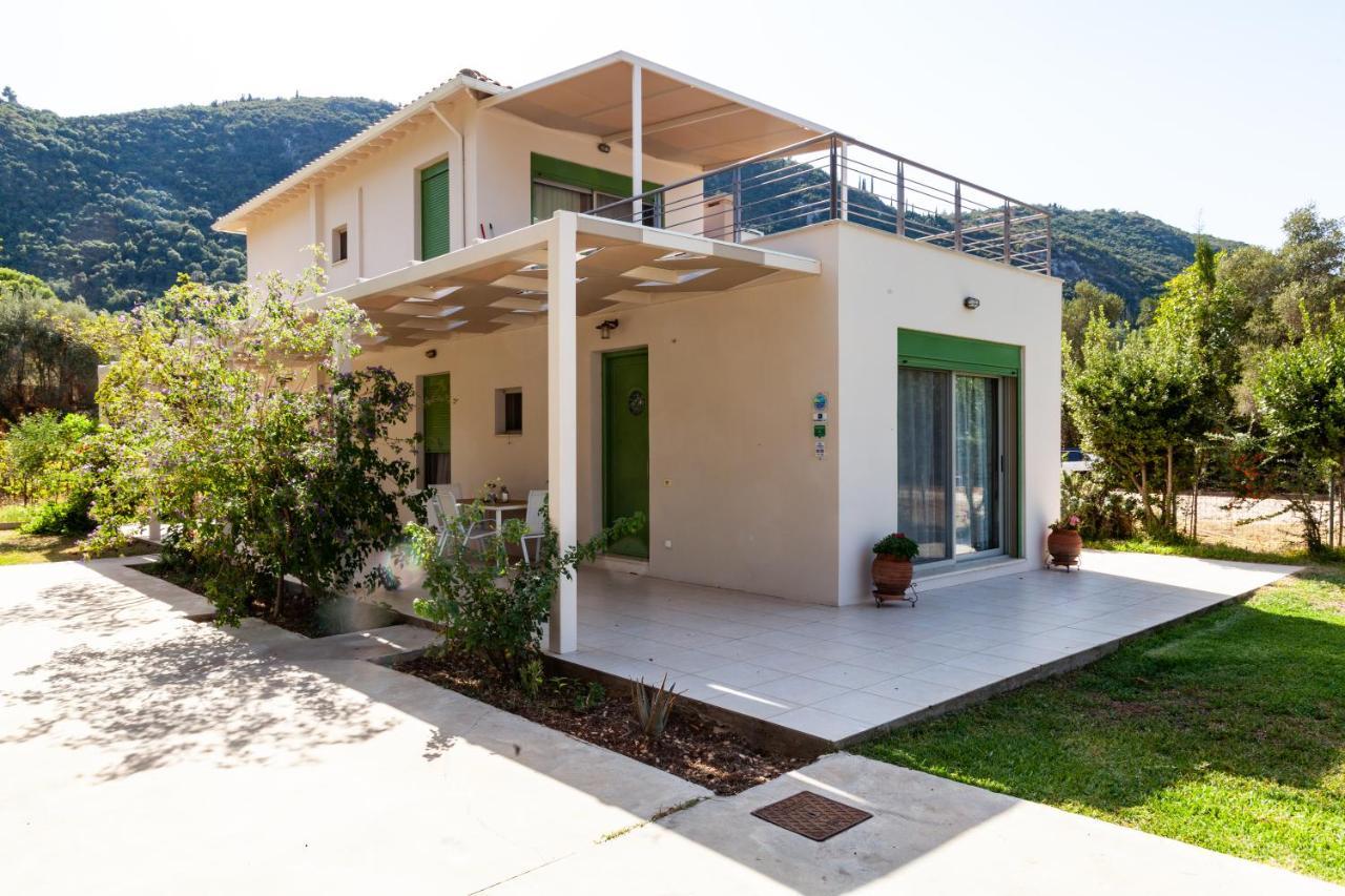 Brunello Seaside Apartments Lefkada City ภายนอก รูปภาพ